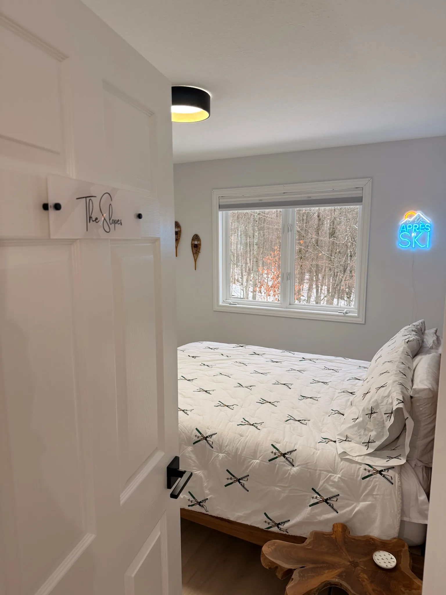 The Slopes Suite Entrance